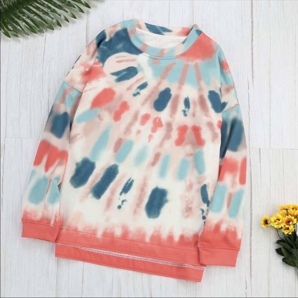 💃🏻GIA Tie Dye crew neck pullover sweater - Picture 4 of 6
